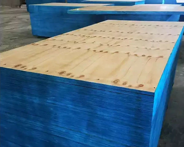 18mm Poplar Core CDX Knotty Pine Sheathing Plywood