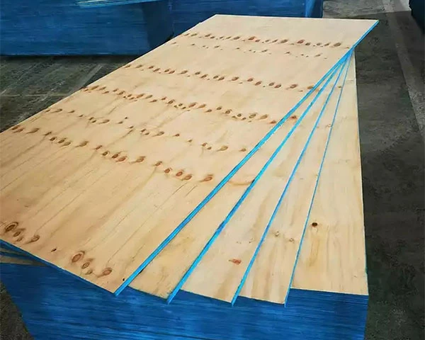 18mm Poplar Core CDX Knotty Pine Sheathing Plywood