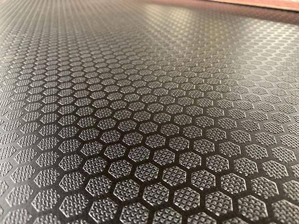 Hexagon Anti Slip Black Brown Nonskid Plywood