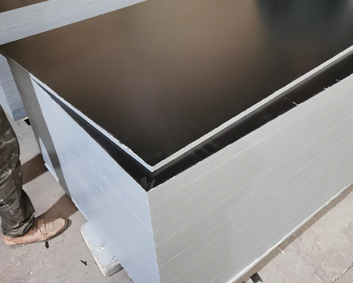 F17 Formply 2400x1200x17mm Structural Grade Formwork Plywood 3 F17 Formply 2400x1200x17mm Structural Grade Formwork Plywood 3