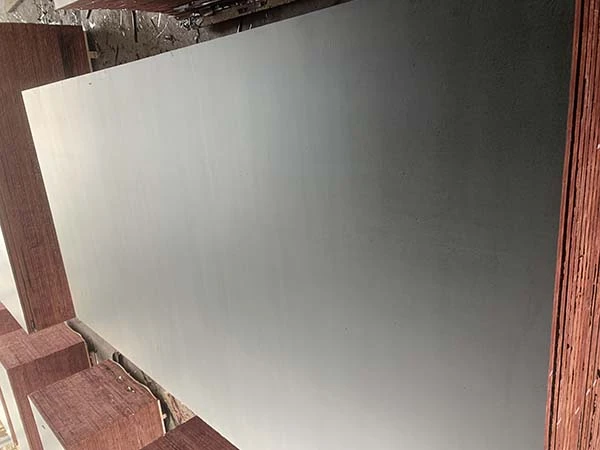 Black Film Faced Plywood 4